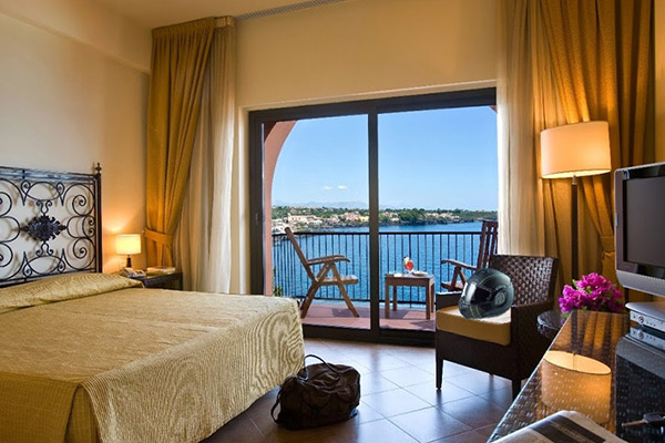 home-hotel-2